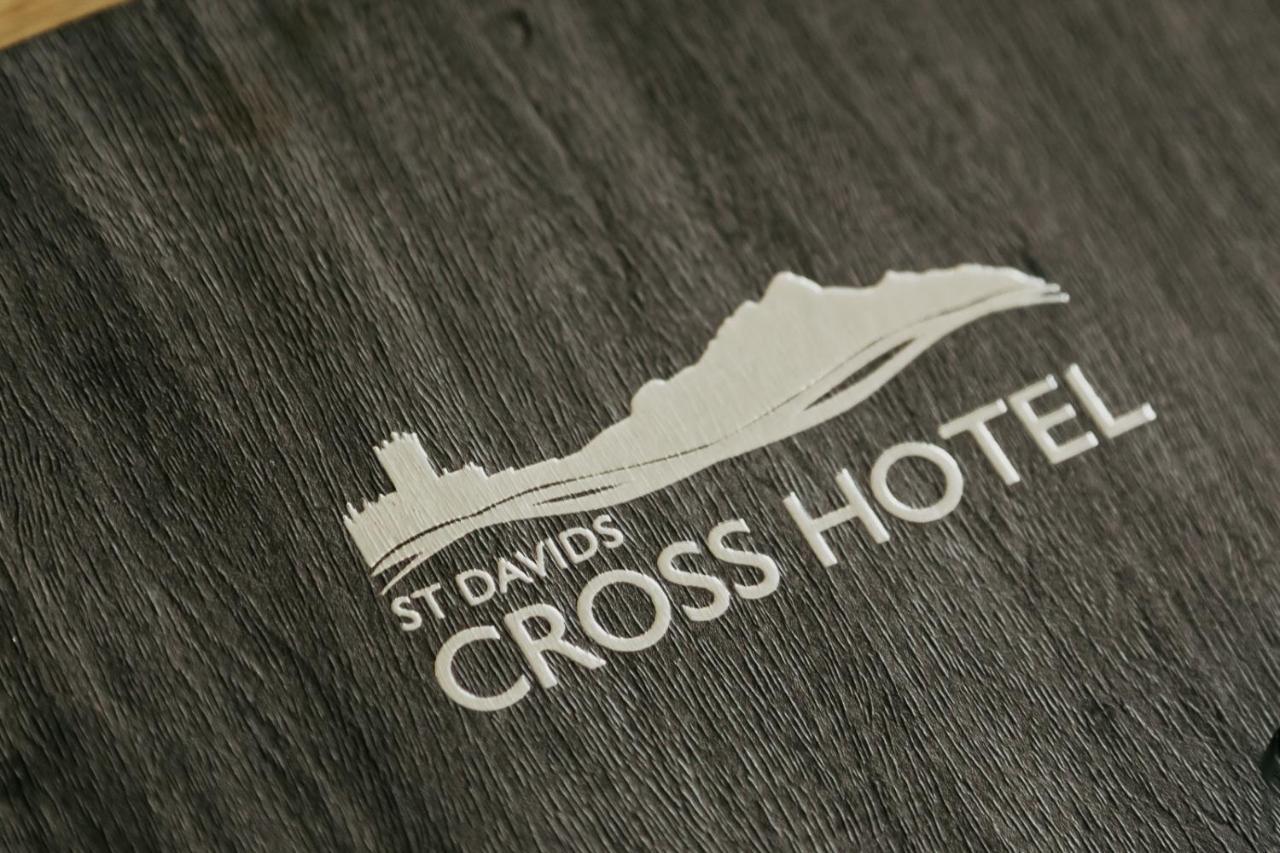 St. Davids Cross Hotel Exterior photo